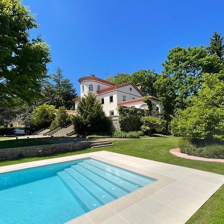 Espectacular Casa Chateau En El Centro De 올로 외부 사진