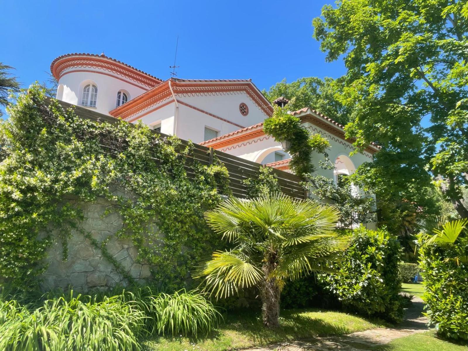 Espectacular Casa Chateau En El Centro De 올로 외부 사진