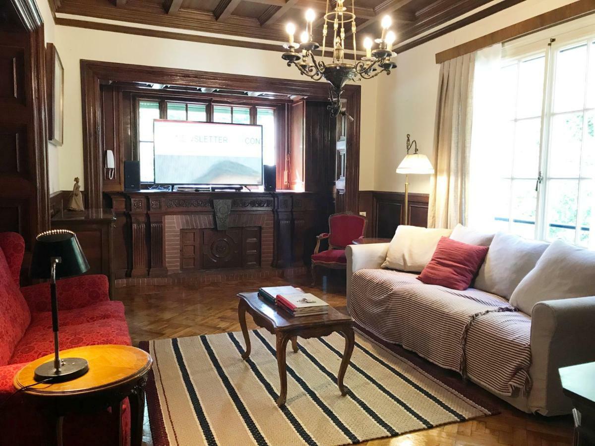 Espectacular Casa Chateau En El Centro De 올로 외부 사진